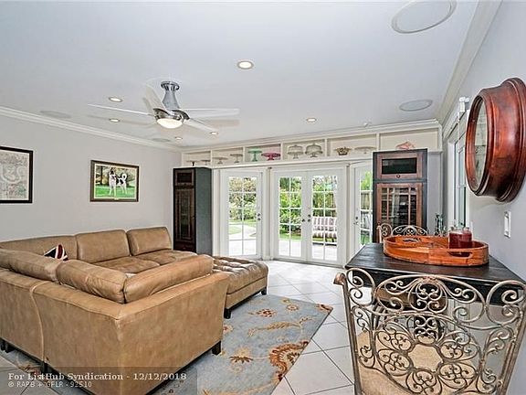 5th image of 4400 Bayview Dr