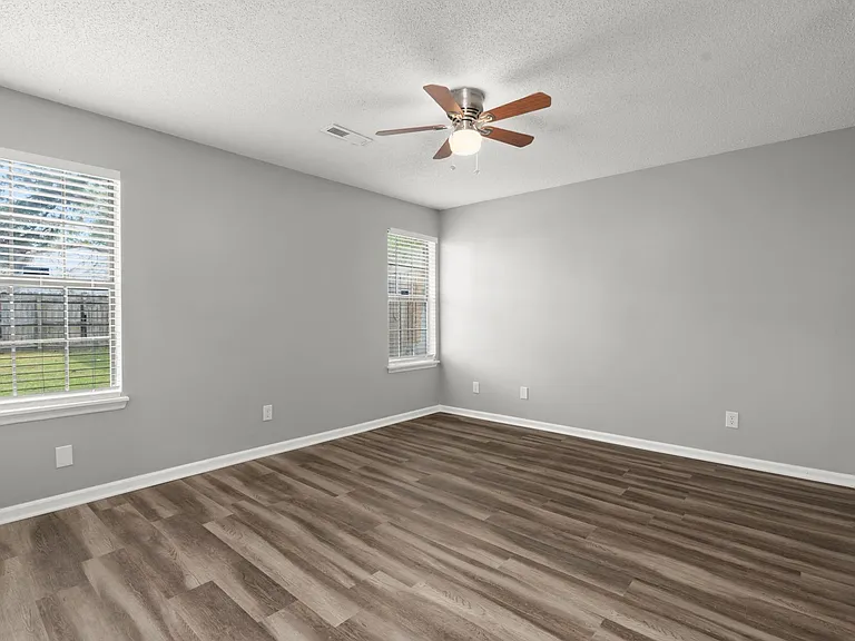 802 Winthrop St #A — Photo 21