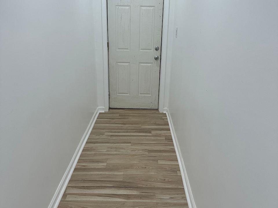 Side entry