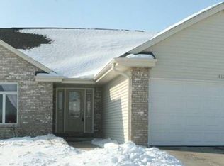 4127 Huntinghorne Dr, Janesville, WI 53546
