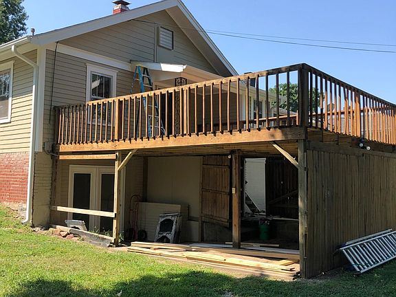 2nd image of 3119 Jules St