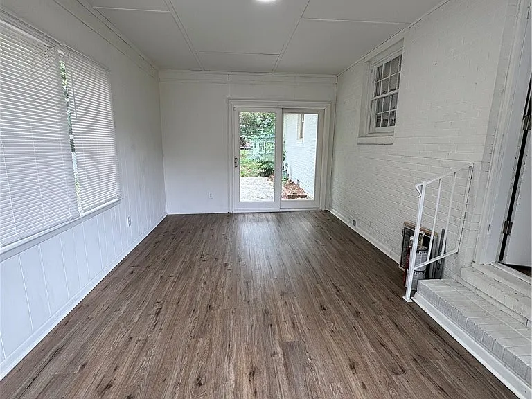 4334 Forestview Dr — Photo 30
