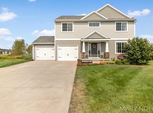 4268 Cloverfield Ct, Wayland, MI 49348
