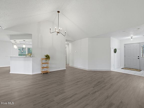 5th image of 103 Dockside Drive