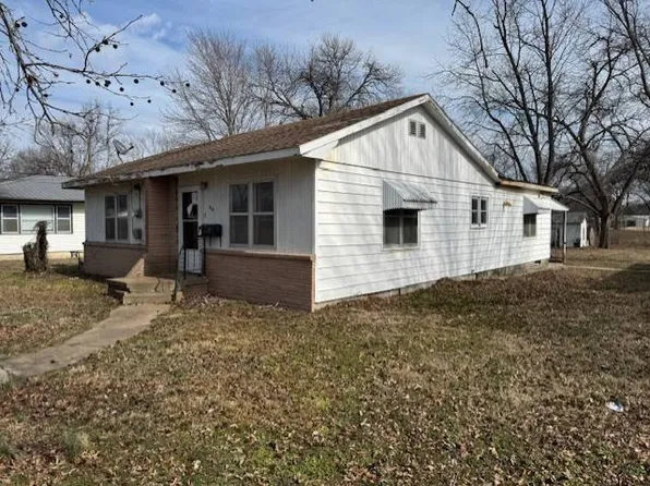 110 S Butler St, Erie, KS 66733