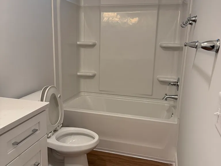 101 Longpoint Dr #A — Photo 17