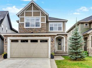 15 N Sundown Way, Cochrane, AB T4C 2M4