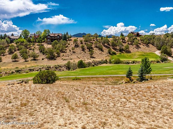 2nd image of 271 Deer Valley Dr