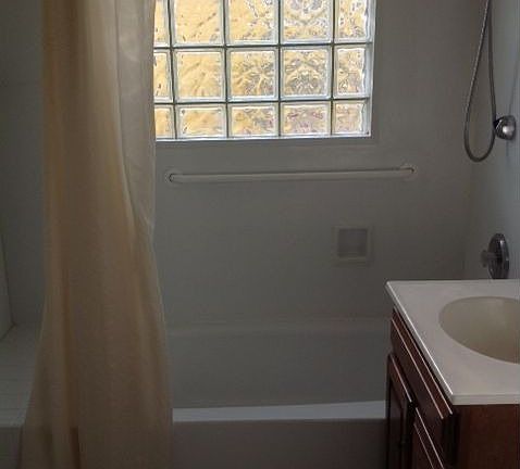 bath shower sink