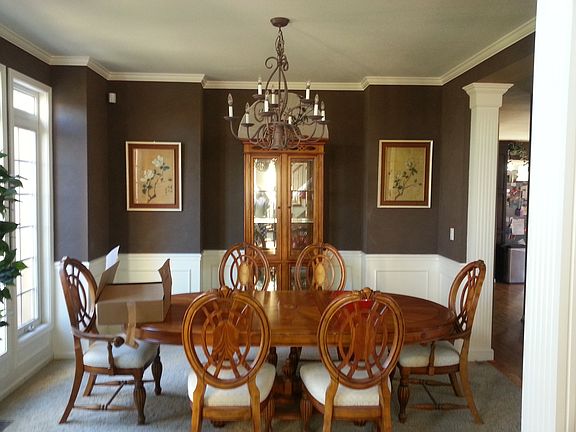 Formal Dining