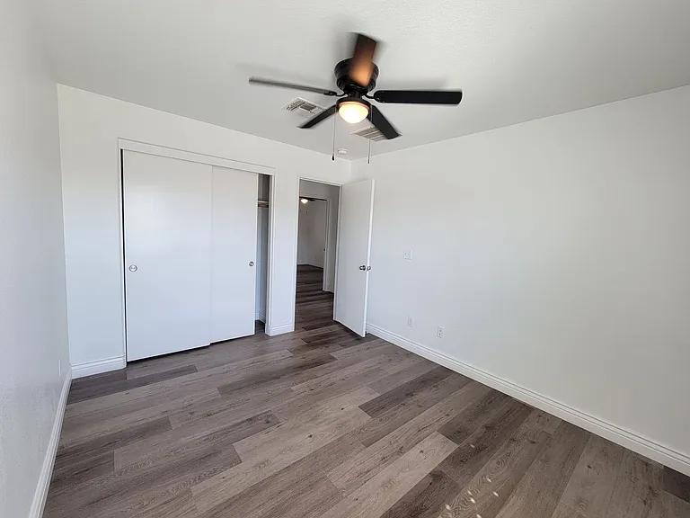 4448 W Rialto Ave — Photo 19