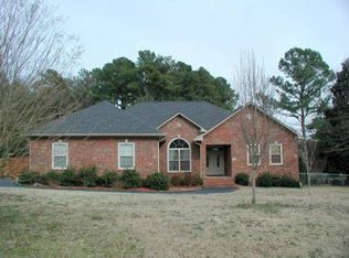 105 Georgian St, Hot Springs, AR 71901