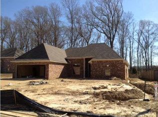 135 Oak Meadow Ct, Clinton, MS 39056