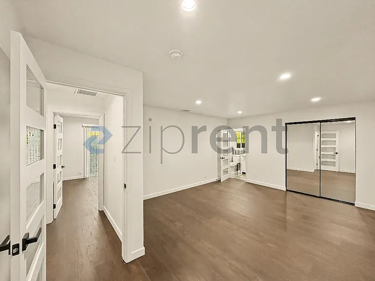 600 Hazel St — Photo 13