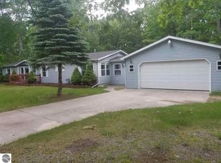 6032 Birchwood Dr, Lake, MI 48632