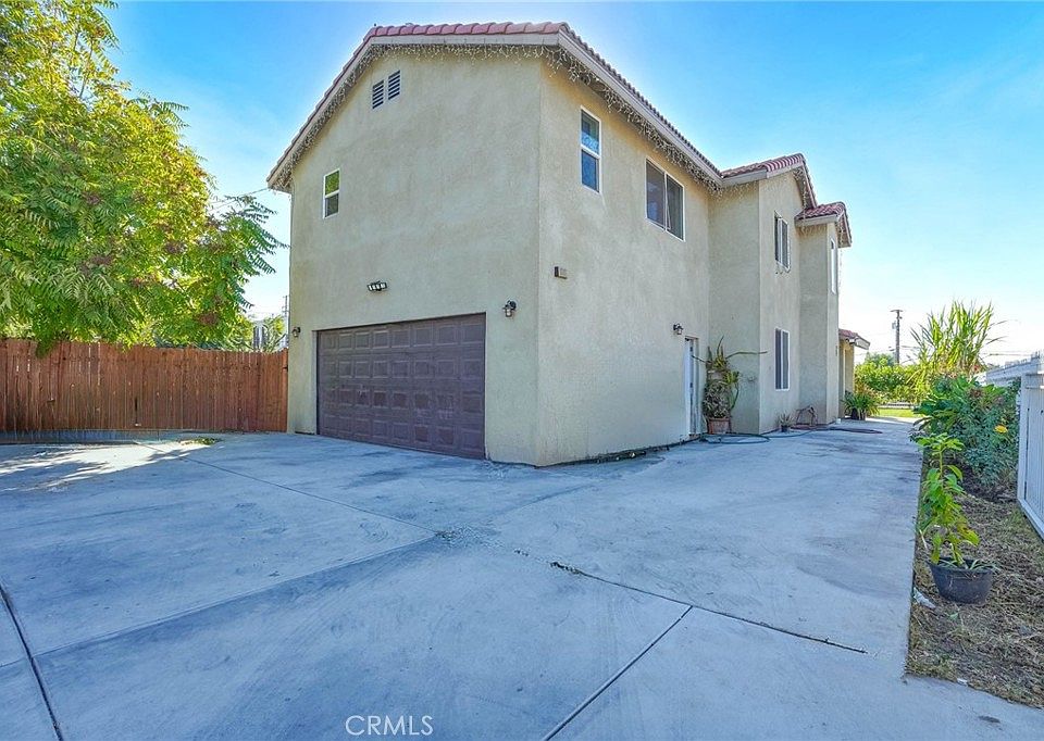 1st image of 1365 N Crescent Ave