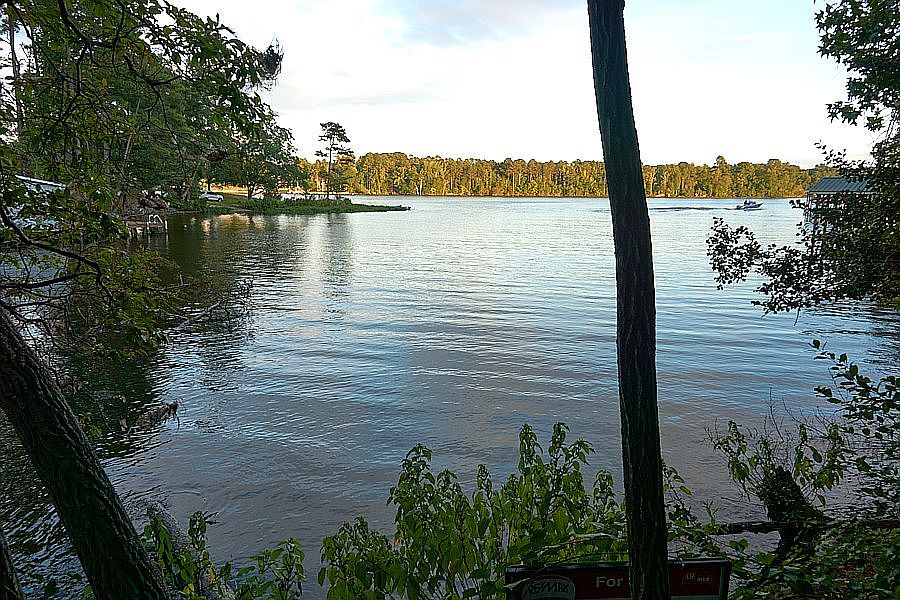 2nd image of 93 Lake Tillery Rd #94