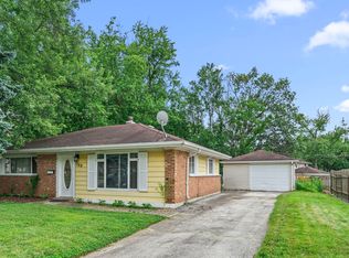 159 Blackhawk Dr, Park Forest, IL 60466