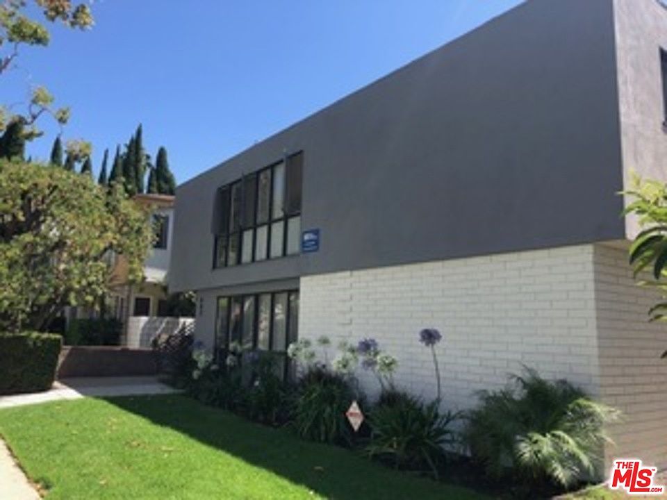 1st image of 442 S Oakhurst Dr