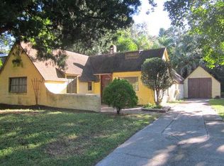 201 32nd St W, Bradenton, FL 34205