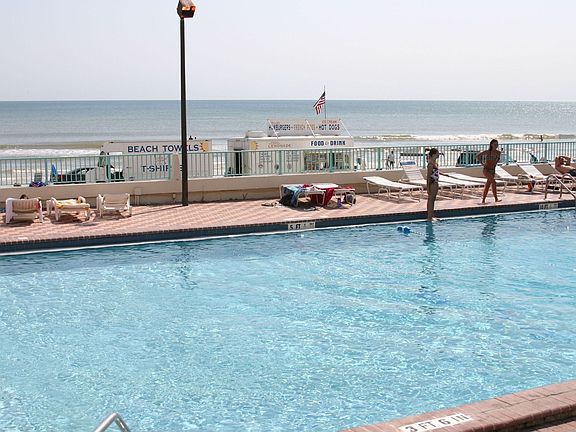 4th image of 313 S Atlantic Ave #231