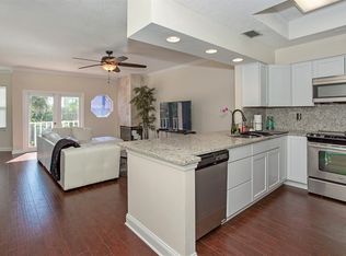 1852 Beach Ave, Atlantic Beach, FL 32233