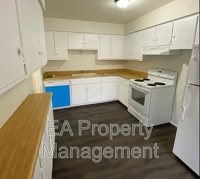 12912 Marva Pl SE — Photo 4