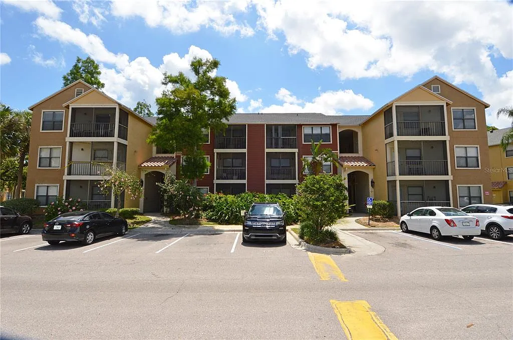 1 bed, 1.0 bath, 616 sqft, $1,250 — Photo 3