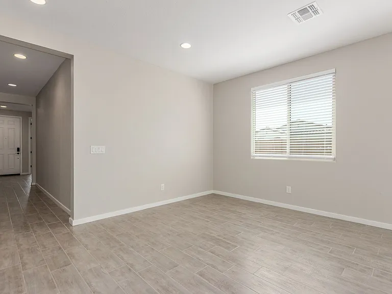 18434 E Camila Dr — Photo 8