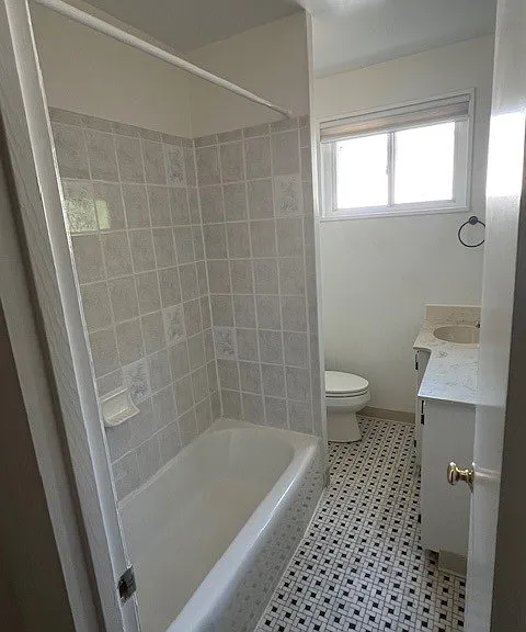 11208 Ashley Dr — Photo 14