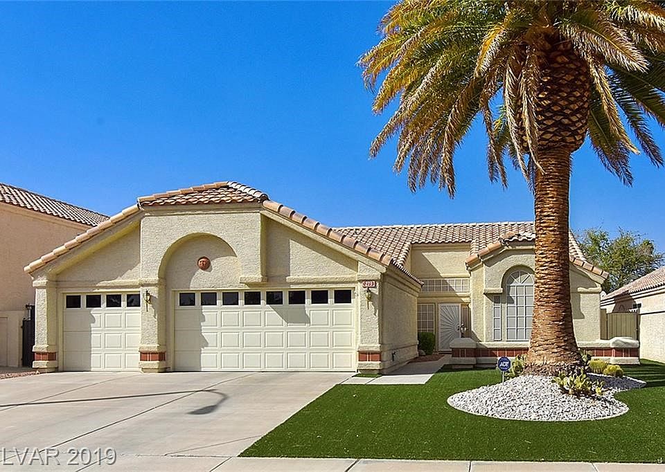 1st image of 273 Sunshine Springs Ct
