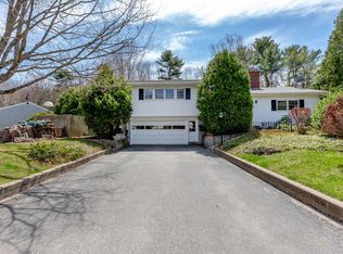 8 Meadowbrook Rd, Brunswick, ME 04011