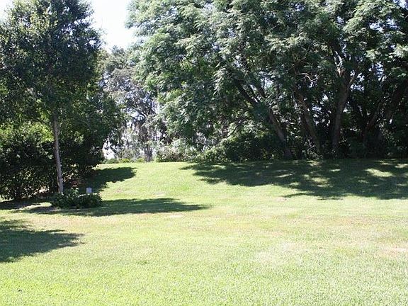 2nd image of 13517 Magnolia Park Ct