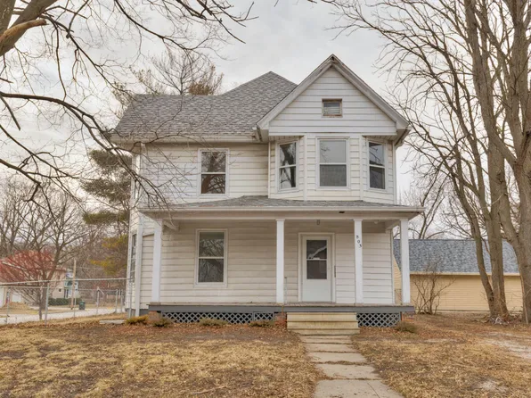 803 Grand Ave, Ames, IA 50010