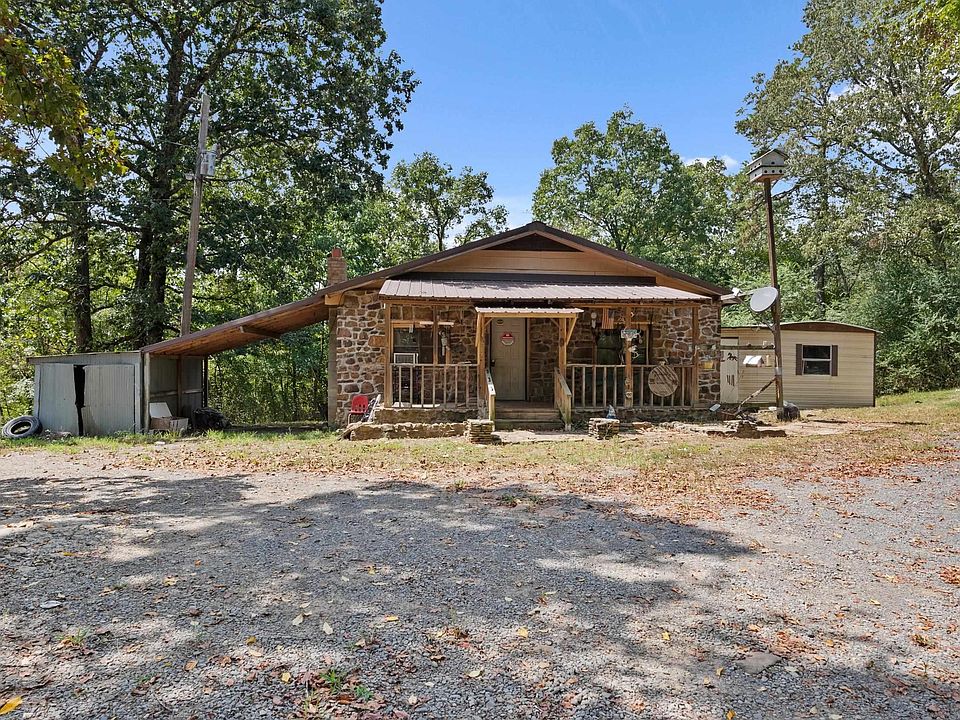 1st image of 504 Boar Rd