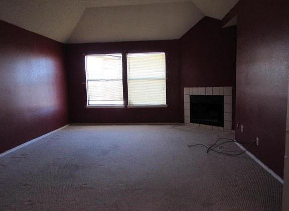 5th image of 12733 Hilltop Dr