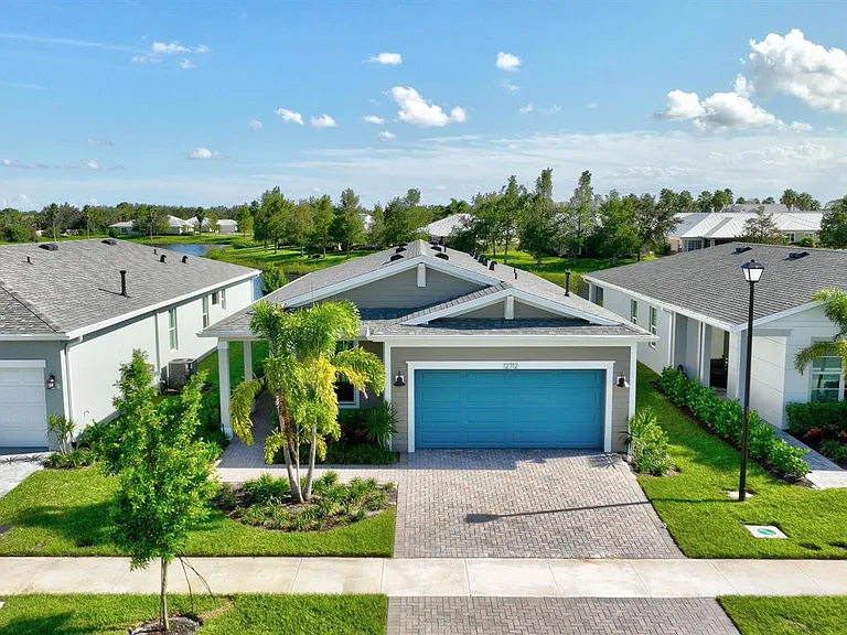 12712 SW Eleanor Dr — Photo 39