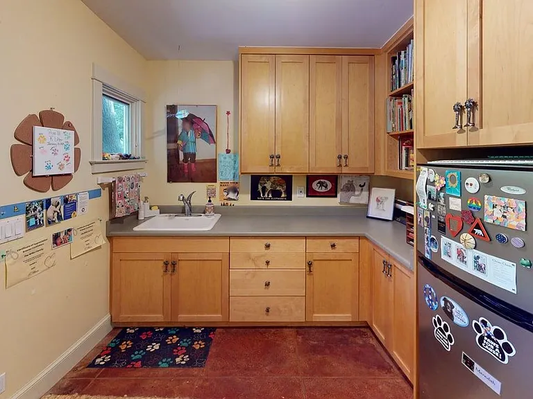 76 Tamalpais Ave — Photo 29
