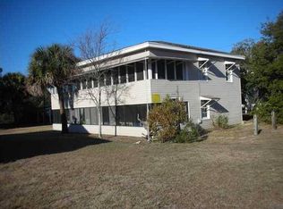 2106 Edings St, Edisto Island, SC 29438