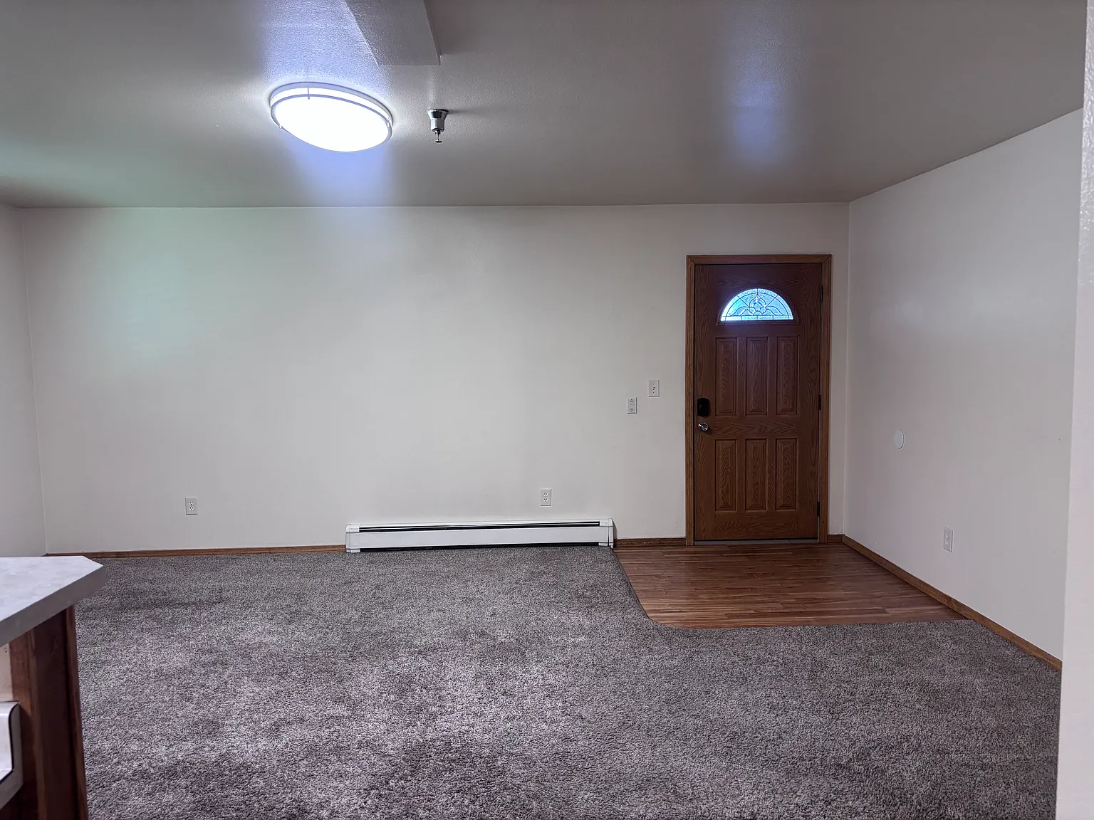 1 bed, 800 sqft, $1,200 — Photo 4
