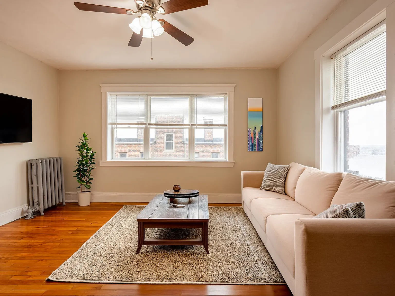 4-7 Sherborn Court 463-475 Broadway — Photo 4