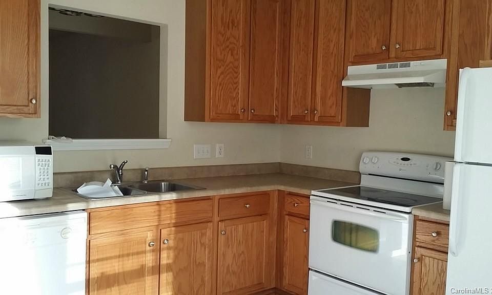 2nd image of 12304 Cross Meadow Rd #96A