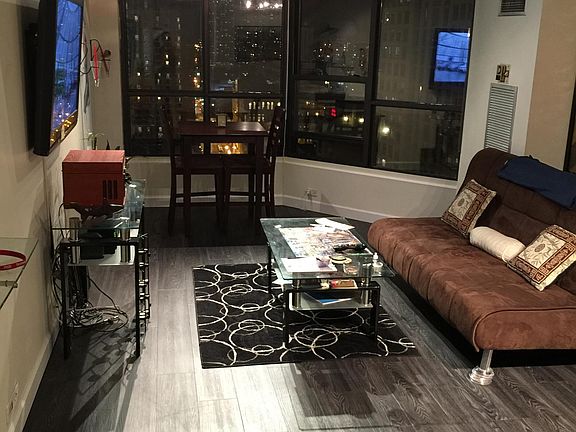 3rd image of 405 N Wabash Ave Unit 1704
