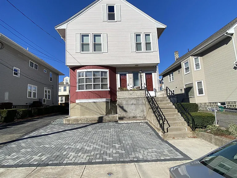 18 Alexander Ave #2 — Photo 10