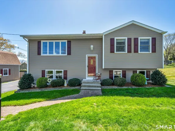 149 Cook Hill Road, Wallingford, CT 06492