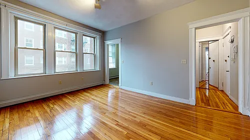 1625 Commonwealth Ave Photo 1