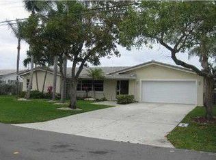 2732 NE 12th St, Pompano Beach, FL 33062
