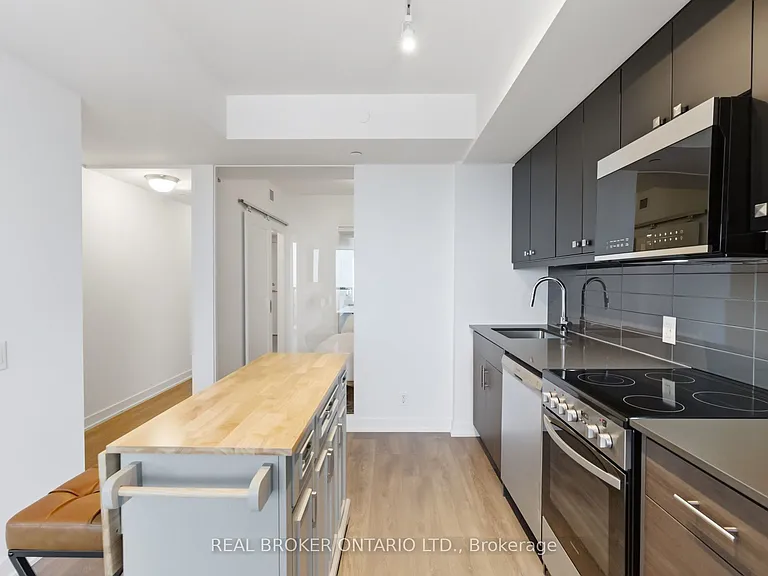 2 Manderley Dr #912 — Photo 23
