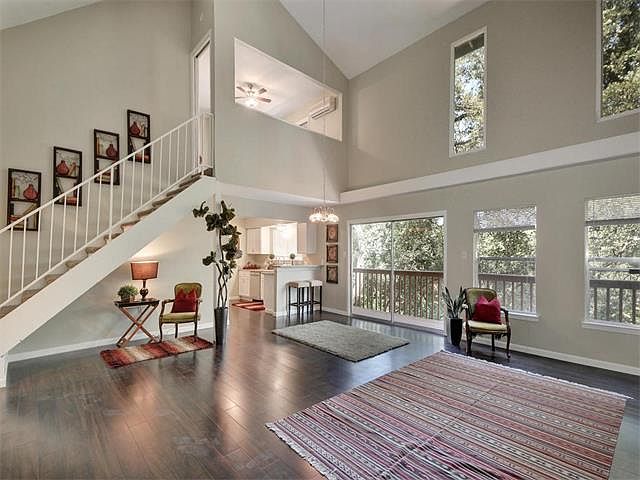 1st image of 9104 Rockcrest Cir #A