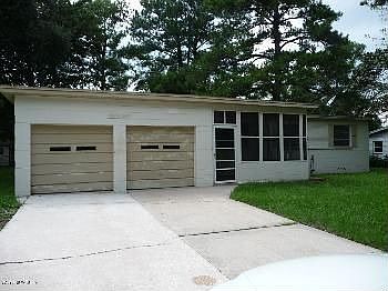 1st image of 5430 Moret Dr E